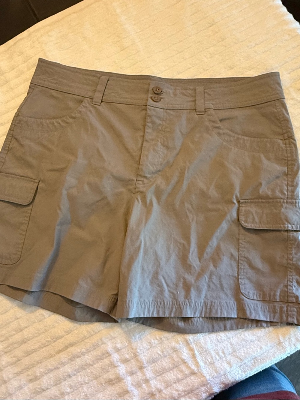 Eddie Bauer Taupe Cargo Shorts